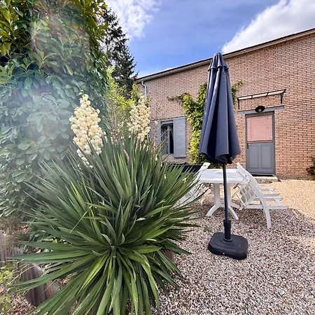 Elonie, Maison Entiere Avec Jardin Et Parking Andresy